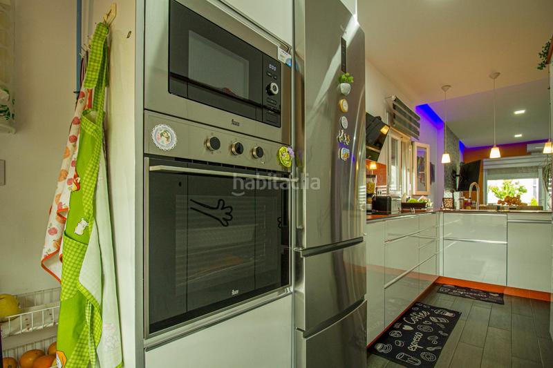 Foto b1304e80-6a9d-464d-ba00-e8e7c713f4ea. Chalet con riscaldamento parcheggio piscina in Avenida Elvas Badajoz