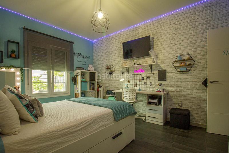 Foto c778e2ae-6d2f-40da-b5ee-d56039d16cda. Chalet con riscaldamento parcheggio piscina in Avenida Elvas Badajoz