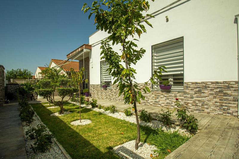 Foto c9325ef4-951f-4b85-b5c5-12ca3a94c218. Chalet con riscaldamento parcheggio piscina in Avenida Elvas Badajoz