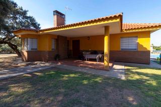 Xalet a Carretera de Sevilla - Los Montitos. Buscas tu hogar ideal? esta es tu oportunidad!