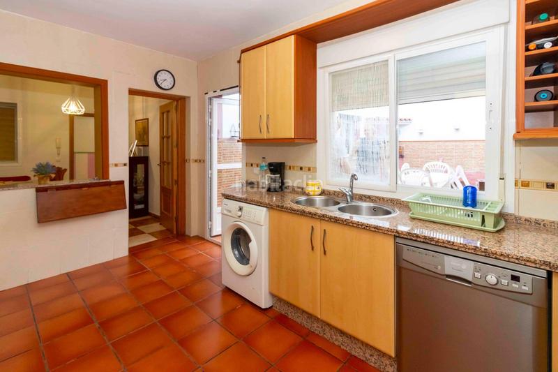 Foto 5271f6fa-0d39-4180-b533-ebd599b76af1. Casa amb aparcament a Maria Auxiliadora - Barriada de Llera Badajoz