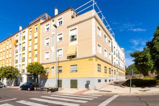 Apartament a La Estación. Amplio y precioso apartamento en la estación de badajoz  listo p