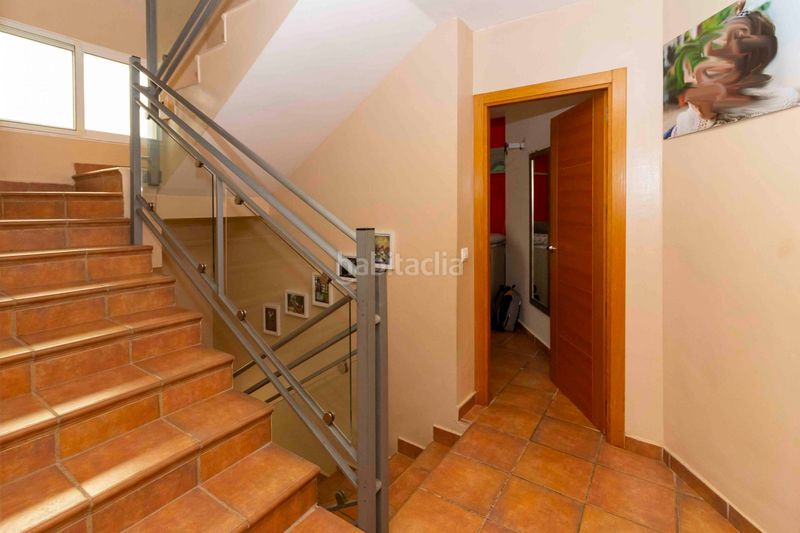 Foto 8618ff1d-cd0d-4c51-89f2-cf483152c4a5. Casa amb aparcament a Carretera de Sevilla - Los Montitos Badajoz