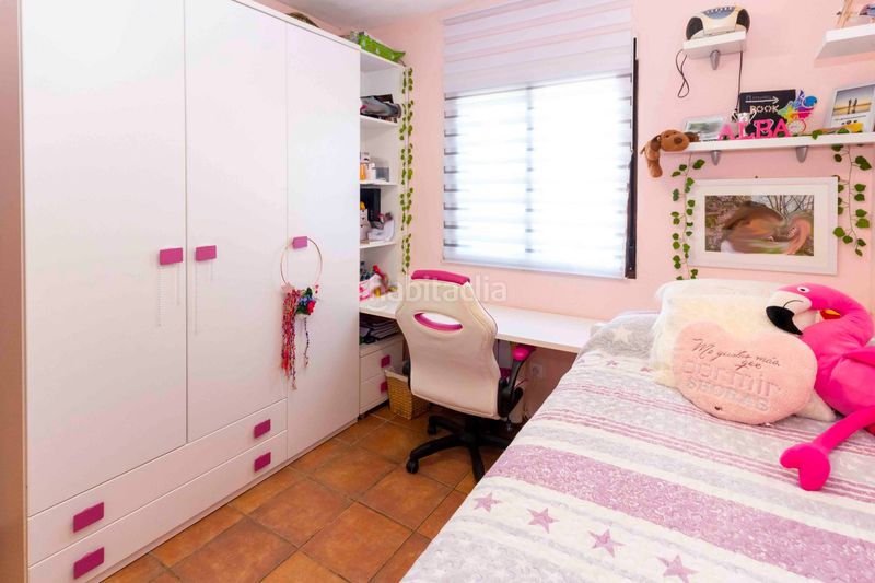 Foto 8f8a23f1-8e2f-4c02-a04a-ac1643c1c437. Casa amb aparcament a Carretera de Sevilla - Los Montitos Badajoz