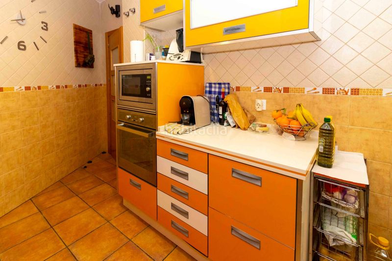 Foto a324f099-8d8a-4379-8574-68ef7490e3dd. Casa amb aparcament a Carretera de Sevilla - Los Montitos Badajoz