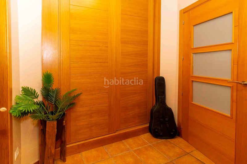 Foto bc278d5f-24e6-4faa-a451-7f5c605f6e3c. Casa amb aparcament a Carretera de Sevilla - Los Montitos Badajoz