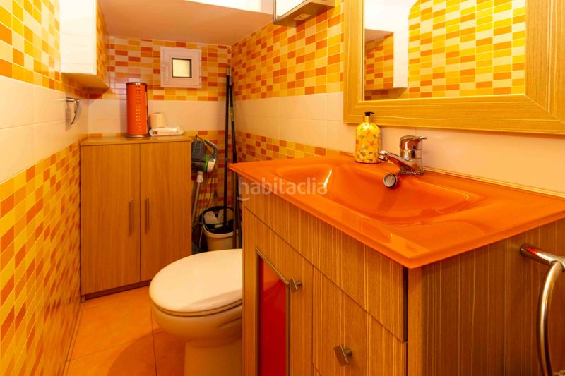 Foto d4ef4bc3-4e94-4cfa-ad51-a4f8ac2ef0ad. Casa amb aparcament a Carretera de Sevilla - Los Montitos Badajoz