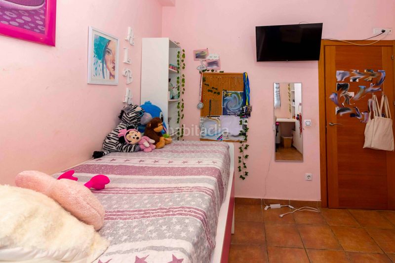 Foto e051e4c7-fbdd-4170-ae06-2253d61ca83a. Casa amb aparcament a Carretera de Sevilla - Los Montitos Badajoz