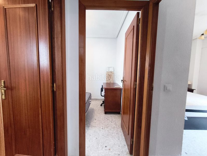 Foto b7925b7a-f0dc-4109-99cb-cd7fa3f64531. Apartamento junto a estación de autobuses con garaje en Badajoz