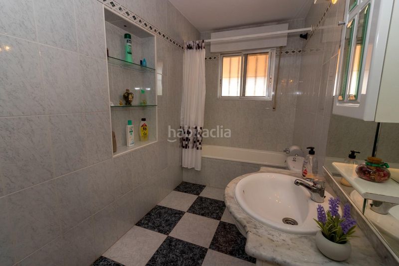 Foto adc46dda-0e9b-4358-b749-eeefe1f35ea9. Casa a avenida avenida campomanes 37 a Dehesilla de Calamón - Campomanes Badajoz