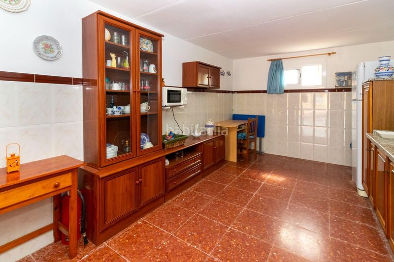 Foto b52a8d53-7295-4934-a666-cac3b6d8562b. Casa a avenida avenida campomanes 37 a Dehesilla de Calamón - Campomanes Badajoz