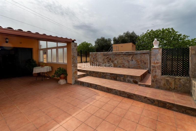 Foto c1f830fa-8a13-43a1-a27e-b27bf85b608a. Casa a avenida avenida campomanes 37 a Dehesilla de Calamón - Campomanes Badajoz