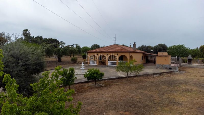 Foto f43c5f17-6f81-46a1-820e-167420093c93. Casa a avenida avenida campomanes 37 a Dehesilla de Calamón - Campomanes Badajoz