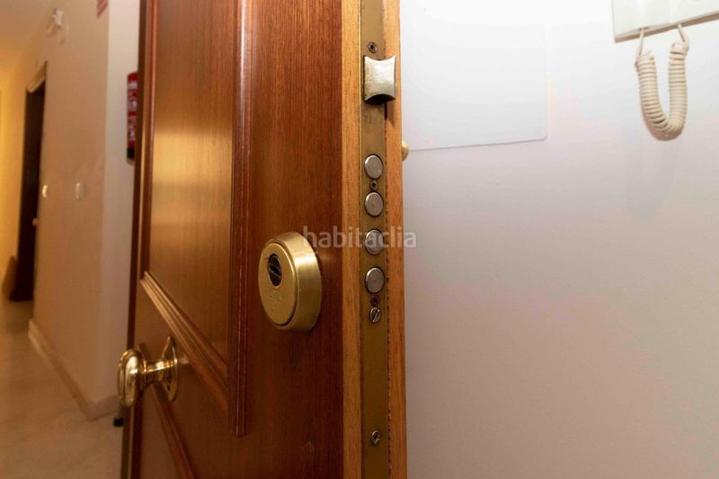 Foto 4e8b2d6b-db5e-4828-b0ce-f920c7441a82. Apartament amb calefacció aparcament a Casco Antiguo Badajoz