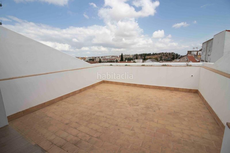 Foto 48c0e897-fe15-4462-8d32-c7b9f70ca5ee. Casa amb calefacció aparcament a Casco Antiguo Badajoz