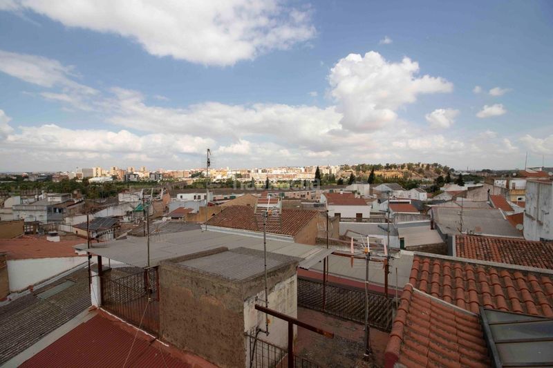 Foto fa12a077-18f1-4000-966a-5817d65a27ac. Casa amb calefacció aparcament a Casco Antiguo Badajoz