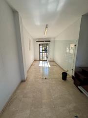 Rent Office space in Calle san francisco 13
