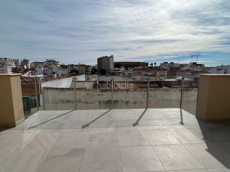 Foto f035974a-5d3b-42bd-9c81-6af5d0b2f021. Lloguer àtic amb calefacció aparcament a Centro Mérida