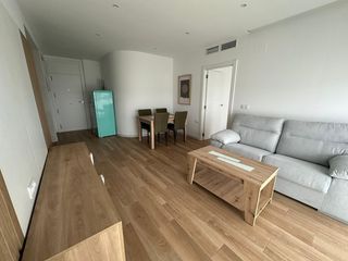 Location Appartement à Avenida Elvas. Luminoso apartamento en badajoz con piscina y parking  tu nuevo