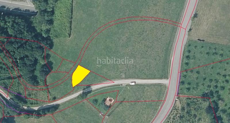 Foto c12310b8-51e3-45e4-b238-f387de6aa7e3. Finca rústica a carretera de la playa 932 a Caravia