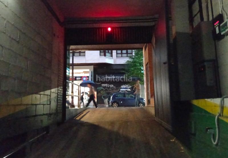 Foto 0ddaf6c7-c0c3-48e8-9f93-f6b9c2f23c97. Posto auto in calle uría 7 in Centro Gijón