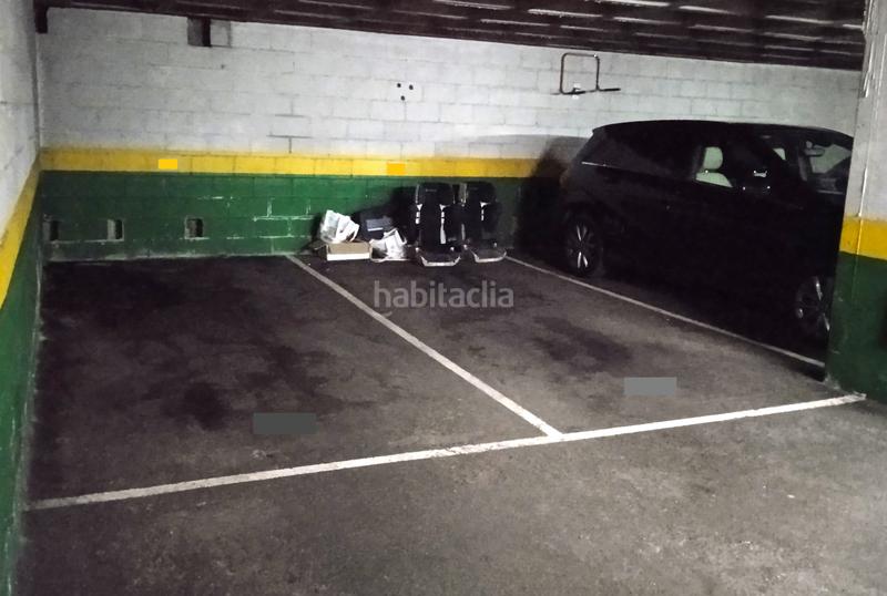 Foto 5ad83ddb-064b-45ab-b541-e14d2100c298. Posto auto in calle uría 7 in Centro Gijón