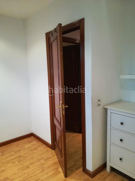 Foto 1def59cc-695a-474c-9c44-7b2094039125. Rent flat with heating parking pool in Montevil Gijón