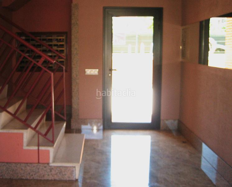 Foto 3e0bcc0d-41b8-4e75-929a-a07886b43416. Rent flat with heating parking pool in Montevil Gijón