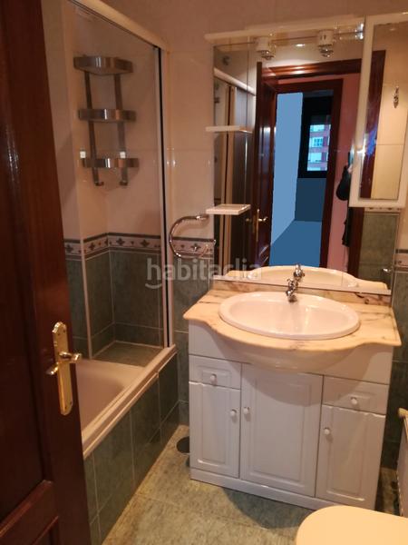 Foto 501a9d57-2684-4f67-b8e0-3df8d5232863. Rent flat with heating parking pool in Montevil Gijón