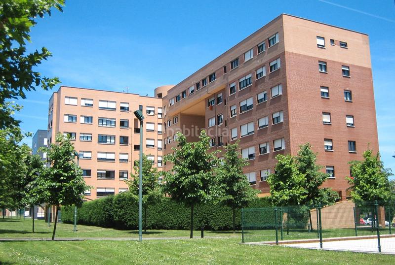 Foto e1685de5-8466-45a7-a7b0-d677bac2d103. Alquiler piso en Montevil Gijón