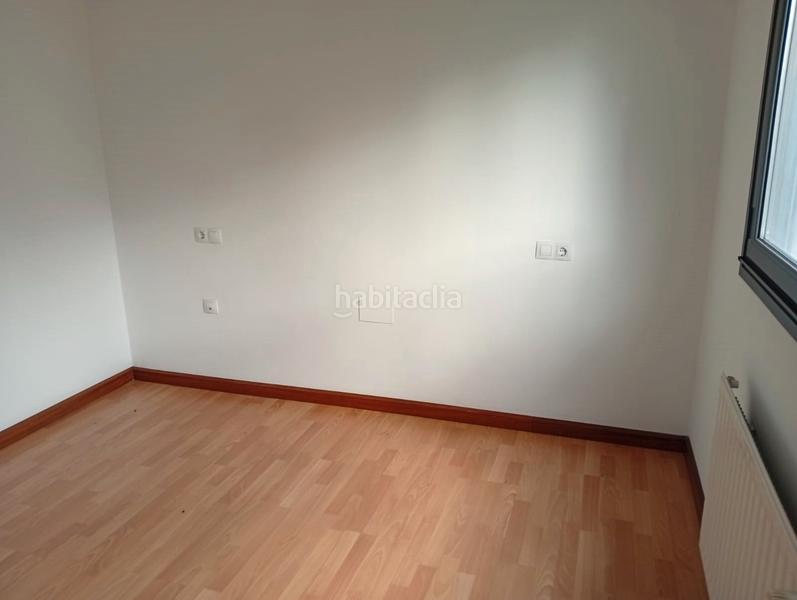 Foto 2cae16ee-c400-4f31-9a7c-b5a0c8b0f2e4. Appartement dans calle espinosa 14 dans La Calzada Gijón