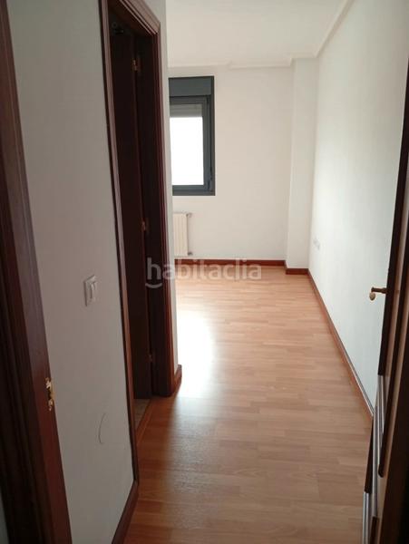 Foto 998ca9c0-f0a9-4045-9b6c-d57ff2cb68d2. Appartement dans calle espinosa 14 dans La Calzada Gijón