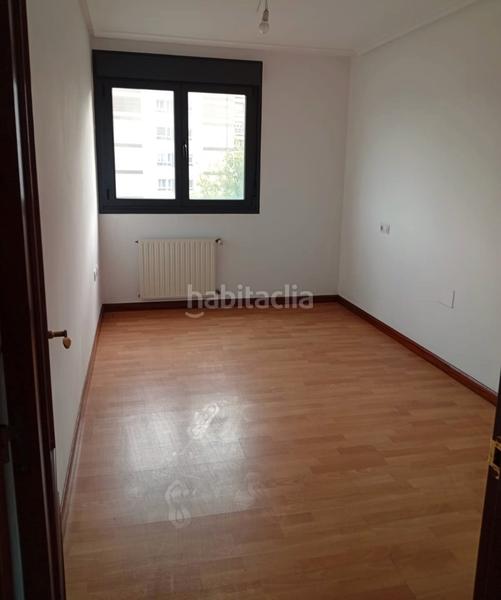 Foto b60d1aaf-faa2-4267-9f21-2ab54386654e. Appartement dans calle espinosa 14 dans La Calzada Gijón