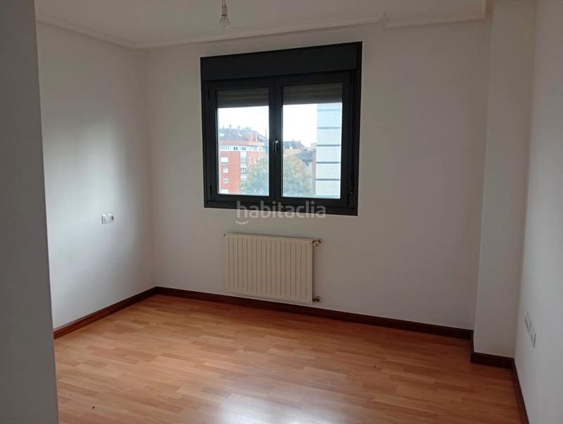 Foto bdbcff2f-e0aa-4ee2-bad2-fc07dad66fa8. Appartement dans calle espinosa 14 dans La Calzada Gijón