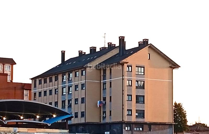 Foto bf391d5a-79f2-4d5c-8091-2143d8e27830. Appartement dans calle espinosa 14 dans La Calzada Gijón