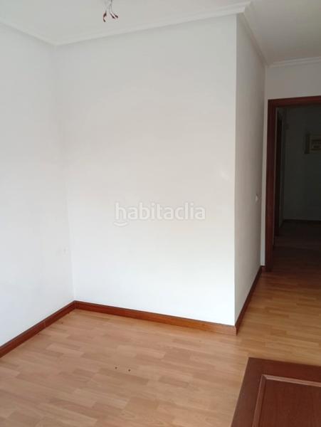 Foto ee5fed8f-0131-4041-8aa4-ae73d84b7f64. Appartement dans calle espinosa 14 dans La Calzada Gijón