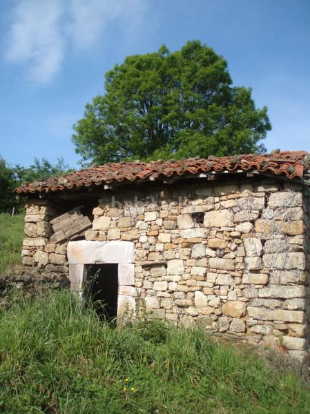 Foto 7c5137e8-17ea-4601-b8fa-43f451b9a14d. Finca rústica a n/a a Grado