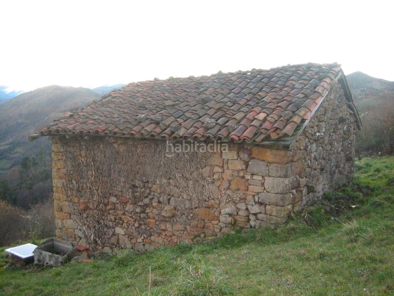 Foto bb4cde44-b299-4338-b5fe-8943b49f87d3. Finca rústica a n/a a Grado