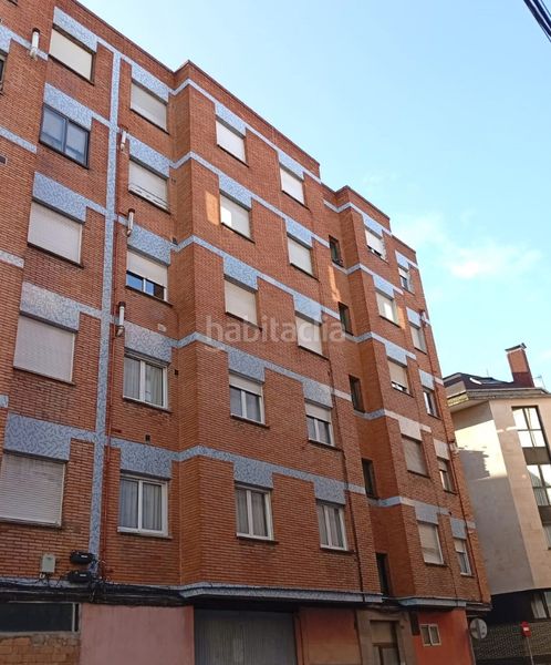 Foto bc0fff15-768a-4369-80db-0ff84e60fbaf. Pis a calle de san nicolás 35 a Llano Gijón