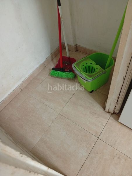 Foto 286a268b-6a84-41f2-a8e5-8f975ed7ca5f. Piso venta piso lado manuel llaneza en Llano Gijón