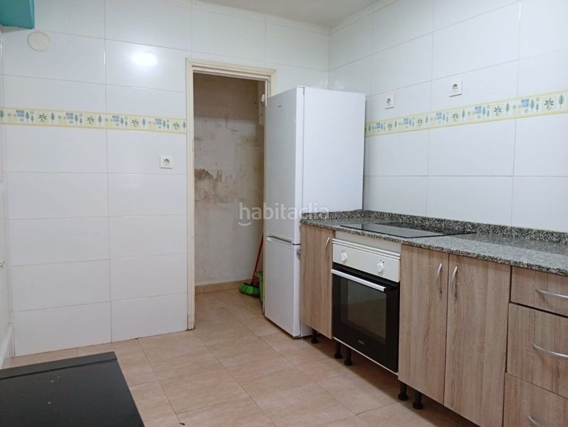 Foto 989d4463-d3fd-4978-83cc-94445ec4179f. Piso venta piso lado manuel llaneza en Llano Gijón