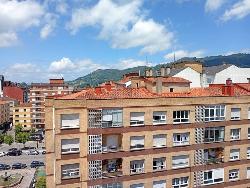 Foto 59d2c53e-8451-4b1e-b761-337475f3429e. Àtic amb calefacció aparcament a Masip Oviedo