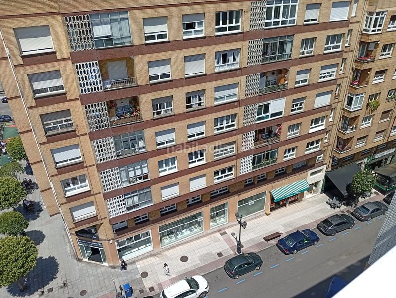 Foto a814593c-20e8-482e-8106-96c7b63e6faa. Àtic amb calefacció aparcament a Masip Oviedo