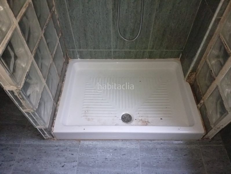 Foto 281c2060-0a6a-41c2-b5f5-6c6f4848445c. Pis a calle el robledo 38 a Lena