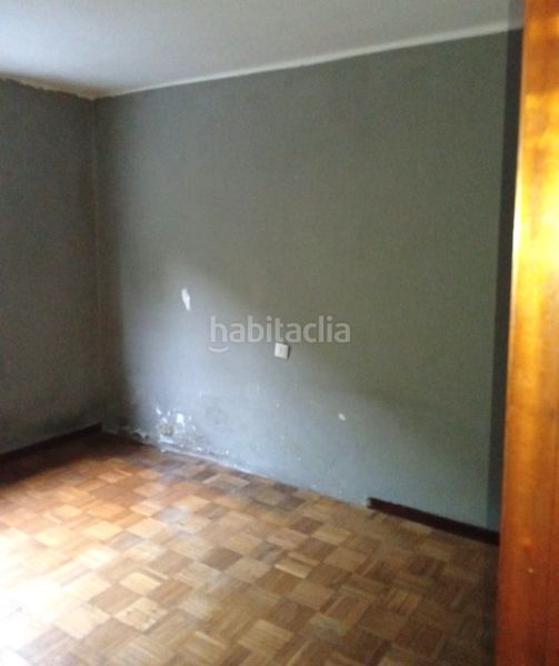 Foto 5ec8a90d-bf2d-42c0-9b30-1153263453af. Pis a calle el robledo 38 a Lena