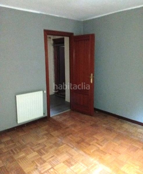 Foto 8c0dbf2b-ae17-4d90-9f6f-ec7030847fc3. Pis a calle el robledo 38 a Lena