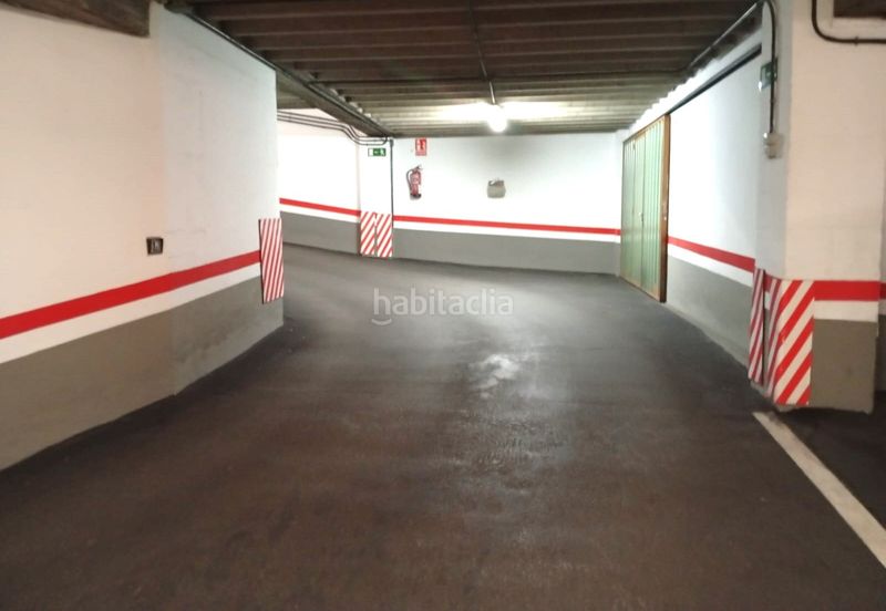 Foto 90b154e1-d048-45cf-8b76-f96ee40e1b32. Aparcament cotxe a calle gregorio marañon 23 a Vallobín Oviedo