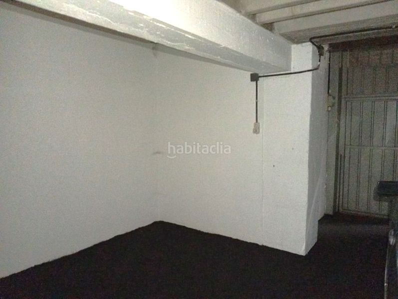 Foto c94047dd-7421-454d-be5a-4342522afe87. Aparcament cotxe a calle gregorio marañon 23 a Vallobín Oviedo