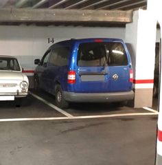 Autoparkplatz  Calle gregorio marañon 23. Venta  de  plazas  de  garaje