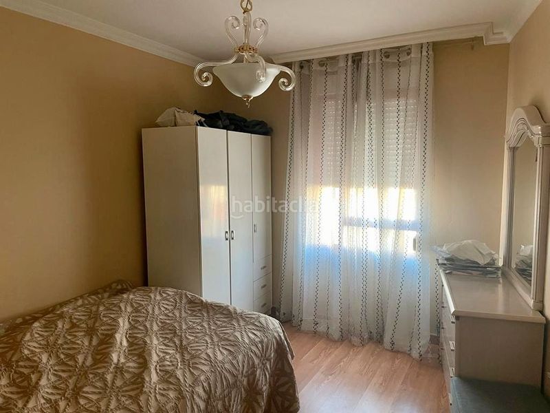 Foto 3ce4e984-c6bb-4983-b116-90d928e49345. Lloguer casa adossada a Oeste Mérida